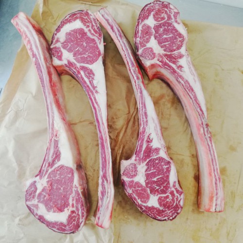 Томагавк Стейк Прайм Экстра Dry Aged